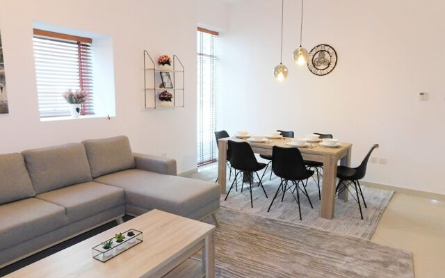 MaisonPrive Holiday Homes Continental Tower