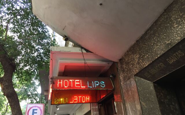 Lips Motel