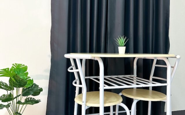 MONTANA Hotel & Hostel Phuket