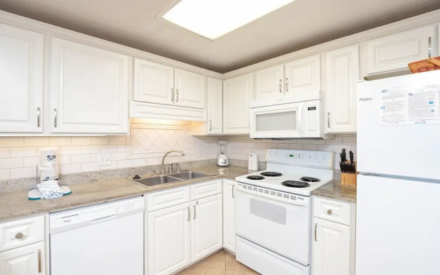 Phoenix X 1412 2 Bedroom Condo