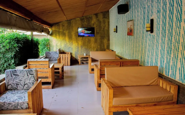 Distinctions Gardens Guest House