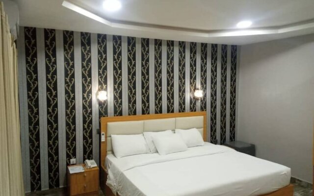 Camas Hotel & Suite Asero Abeokuta