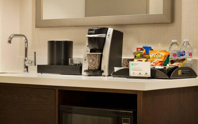 Embassy Suites By Hilton Oahu Kapolei