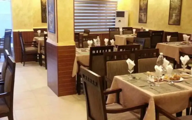 Renad Hotel