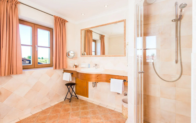 Hotel und Landgasthof Altwirt