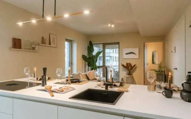 Stunning Apartment With Terrace and Parking
