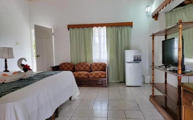 Merril's Beach Resort II