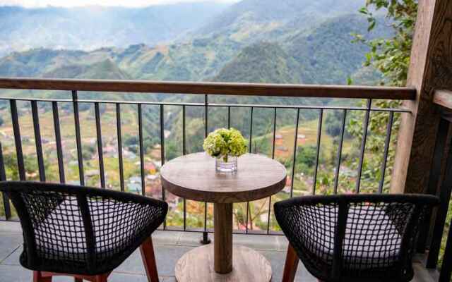 Sapa CatCat Hills Resort