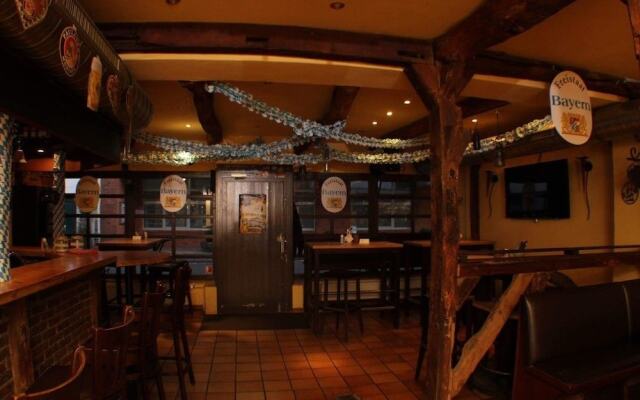Stollen Hotel & Restaurant