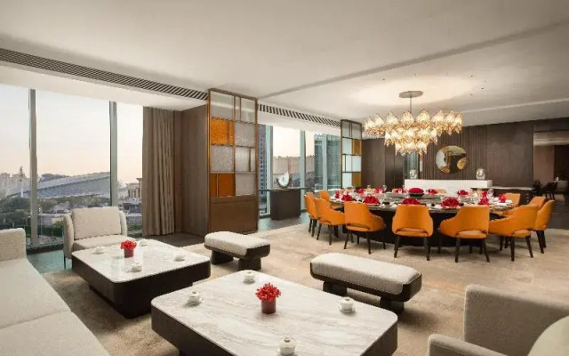 Crowne Plaza Jiangmen Binjiang