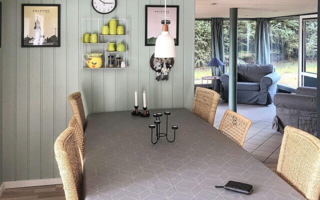 Secluded Lagoon Retreat in Hou-by Traum