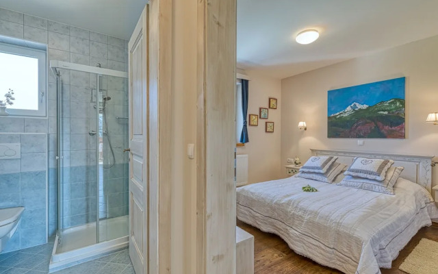 Bled Lake Apartment Blue