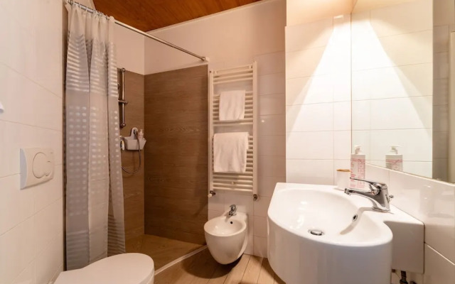 Viale Lecco 105 by Wonderful Italy