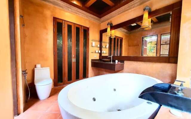 Balinese Pool Villa in Rawai