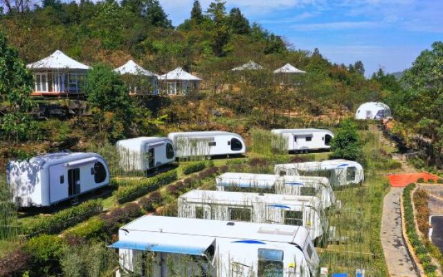 Rezen Retreat tianqiao xianju  Xianju (Jishou Aizhai Bridge Branch)