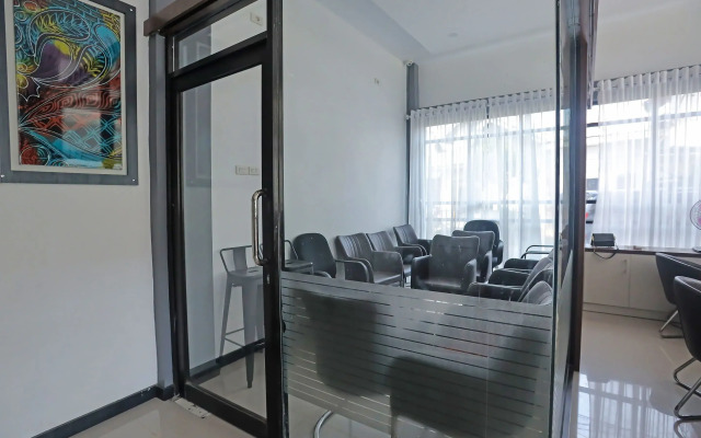 Super OYO Capital O 92096 Kuala Ulee Lheue Residence Syariah
