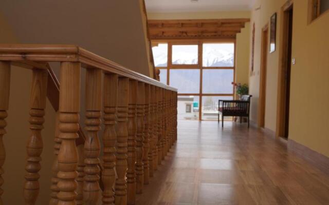 16 Arahat Guest House
