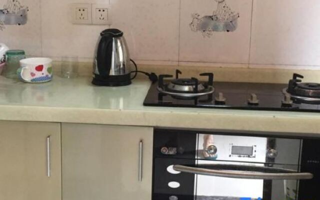 Zhuhai Uncle Tian's Little Nest Travel Apartment