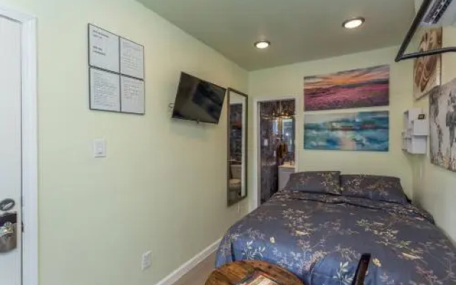 East Downtown Micro-luxe Container Living Pod #10