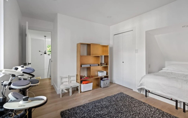 Modern Kits Family Duplex