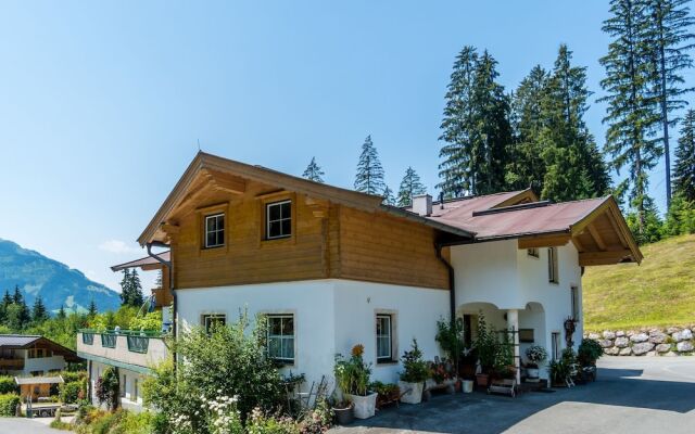 Quaint Apartment in Kirchberg Near Ski Lift