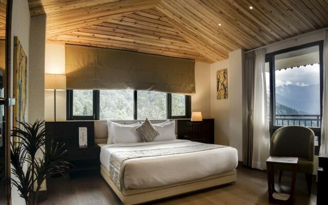 Udaan Olive Hotel & Spa Pelling