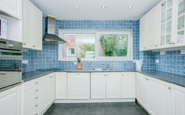London Riverside 4 Bedroom House