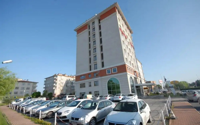 Serace Hotel