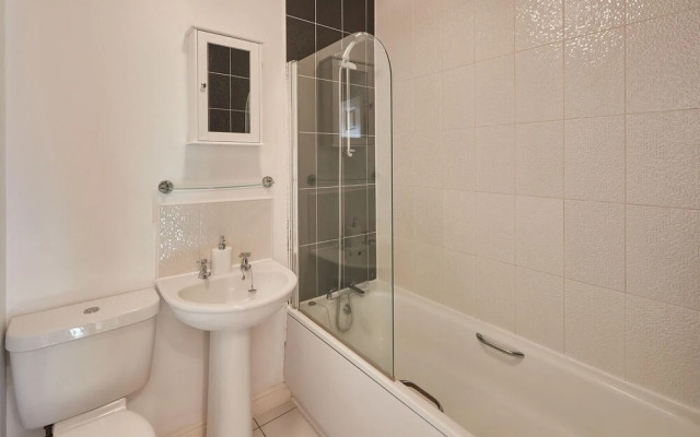 57 Woodland View in Holmfirth