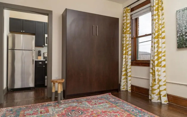 Luxury Multi-unit Historic Building Near Downtown