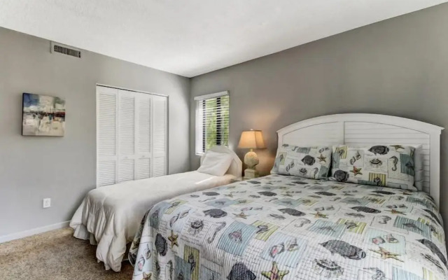 2126 Beachwood