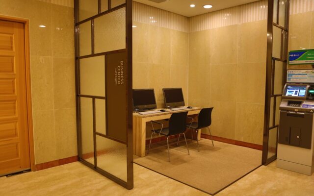 Shangria Beach Tourist Hotel