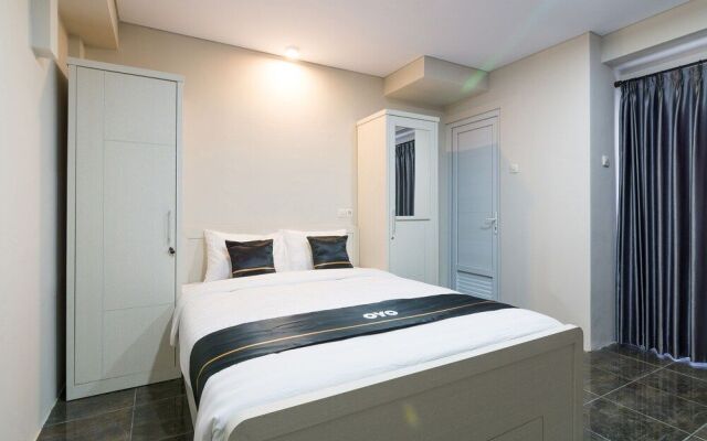 OYO 1604 Prime Gejayan Residence Near RS Panti Rapih