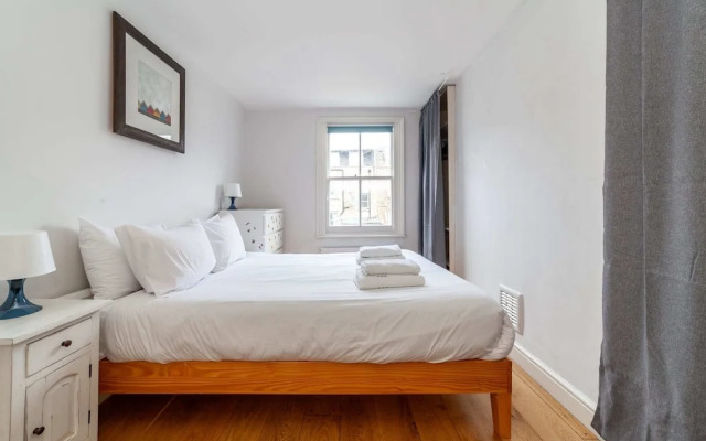 Colourful Notting Hill Home