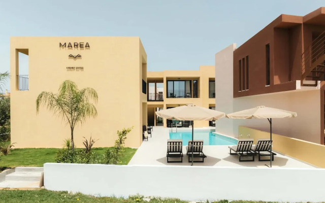 Marea Suites