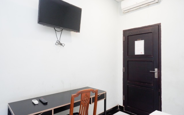 Urbanview Hotel Sayang Makassar by RedDoorz