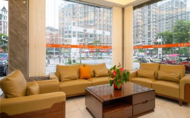 Xinglong Holiday Hotel (Liling Liquan Road Railway Station) – Guest Rooms – Zhuzhou