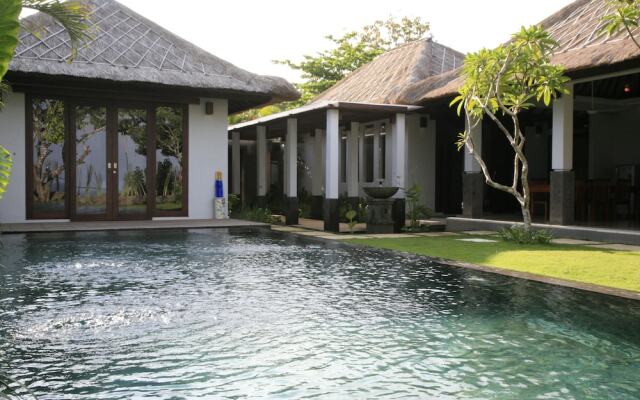 Sekar Nusa Villas