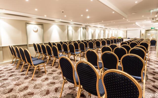Holiday Inn Brighton Seafront by IHG