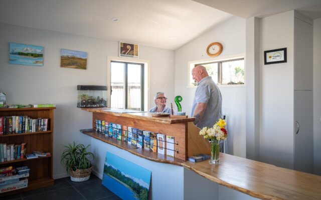 Golden Bay Motel
