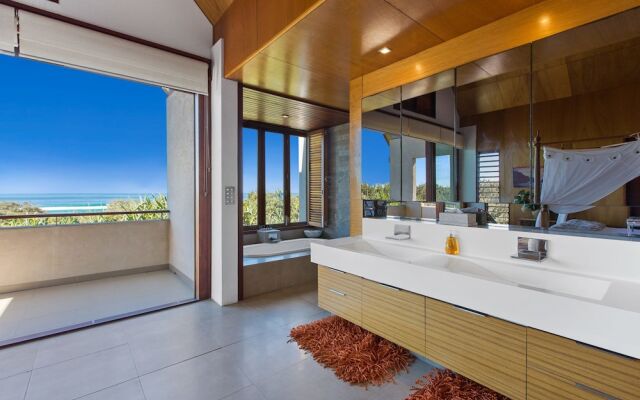 Kingscliff Balinese Beachfront Retreat