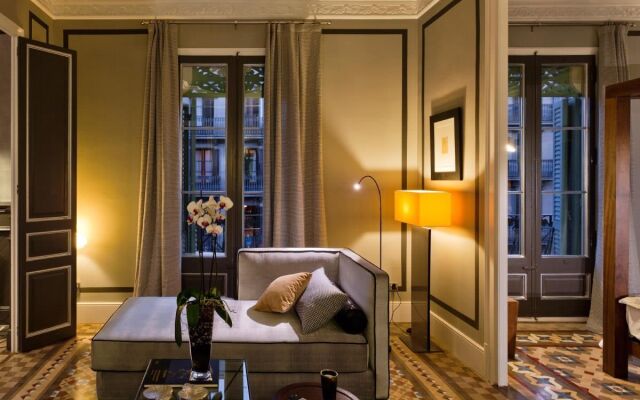 Barcelona - 2 Bedroom Apartment, Fireplace, Stained Glass Window - Hoa 42130