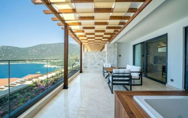 Lures Hotel
