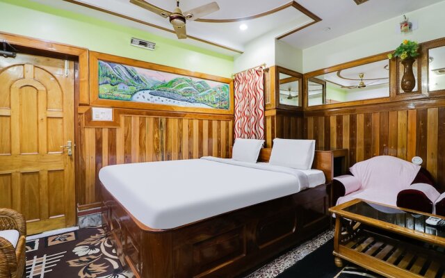 Hotel Madhu Complex by OYO Rooms