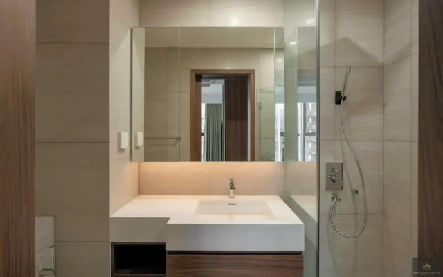 Metropole Residences Luxury Suite