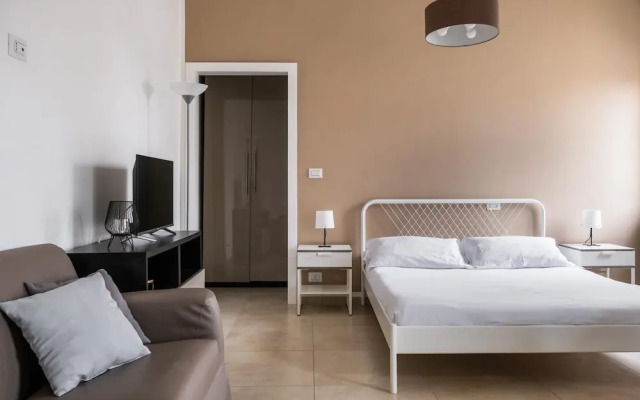 Palazzina Carracci - Appartamento Inoki Ali