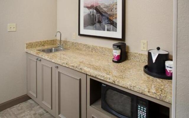 Hampton Inn Garden City