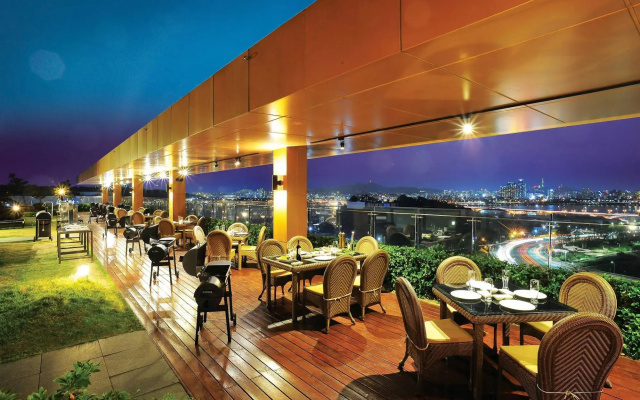 Golden Seoul