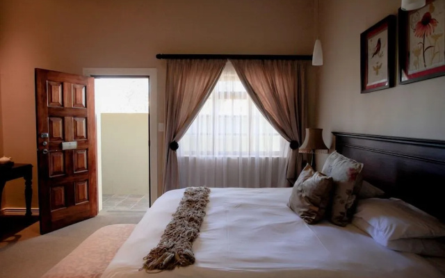 Komani Resorts