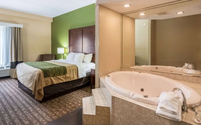 Comfort Inn & Suites Panama City North